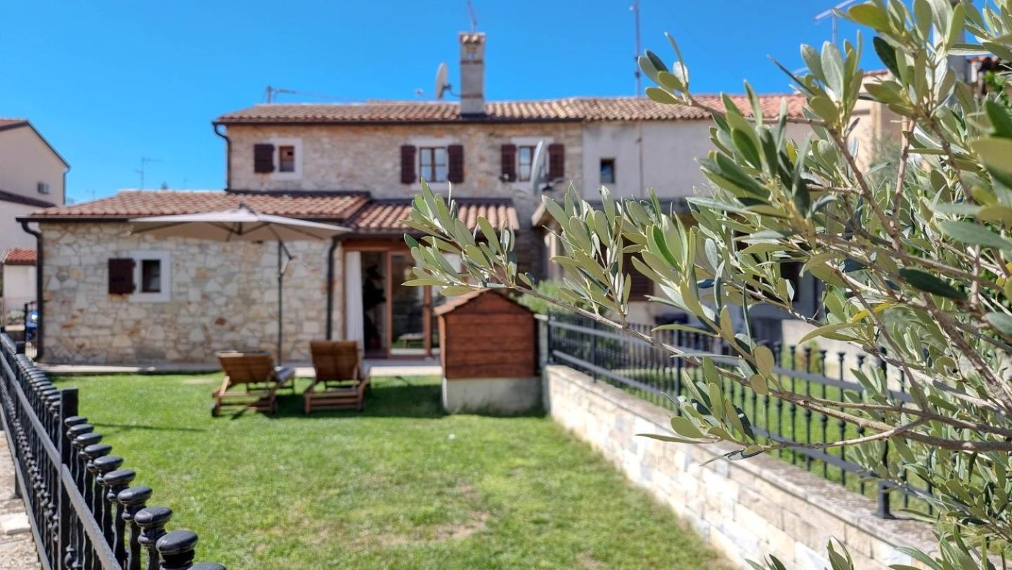 Ariana Villa Novigrad  ภายนอก รูปภาพ
