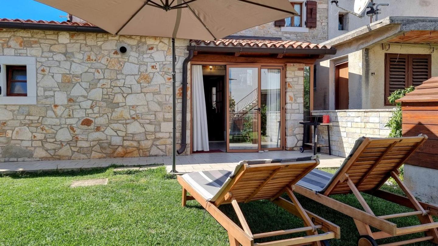 Ariana Villa Novigrad  ภายนอก รูปภาพ